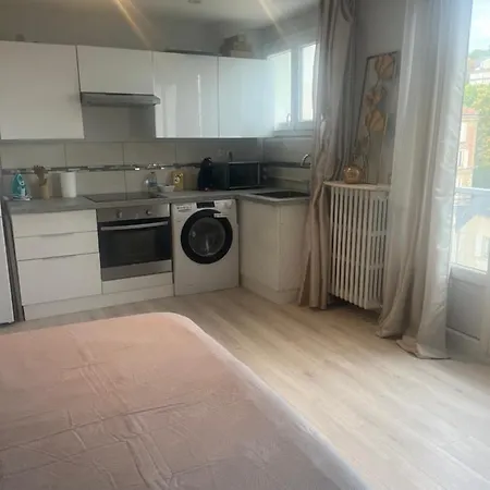 Le Serenityappart * Suresnes